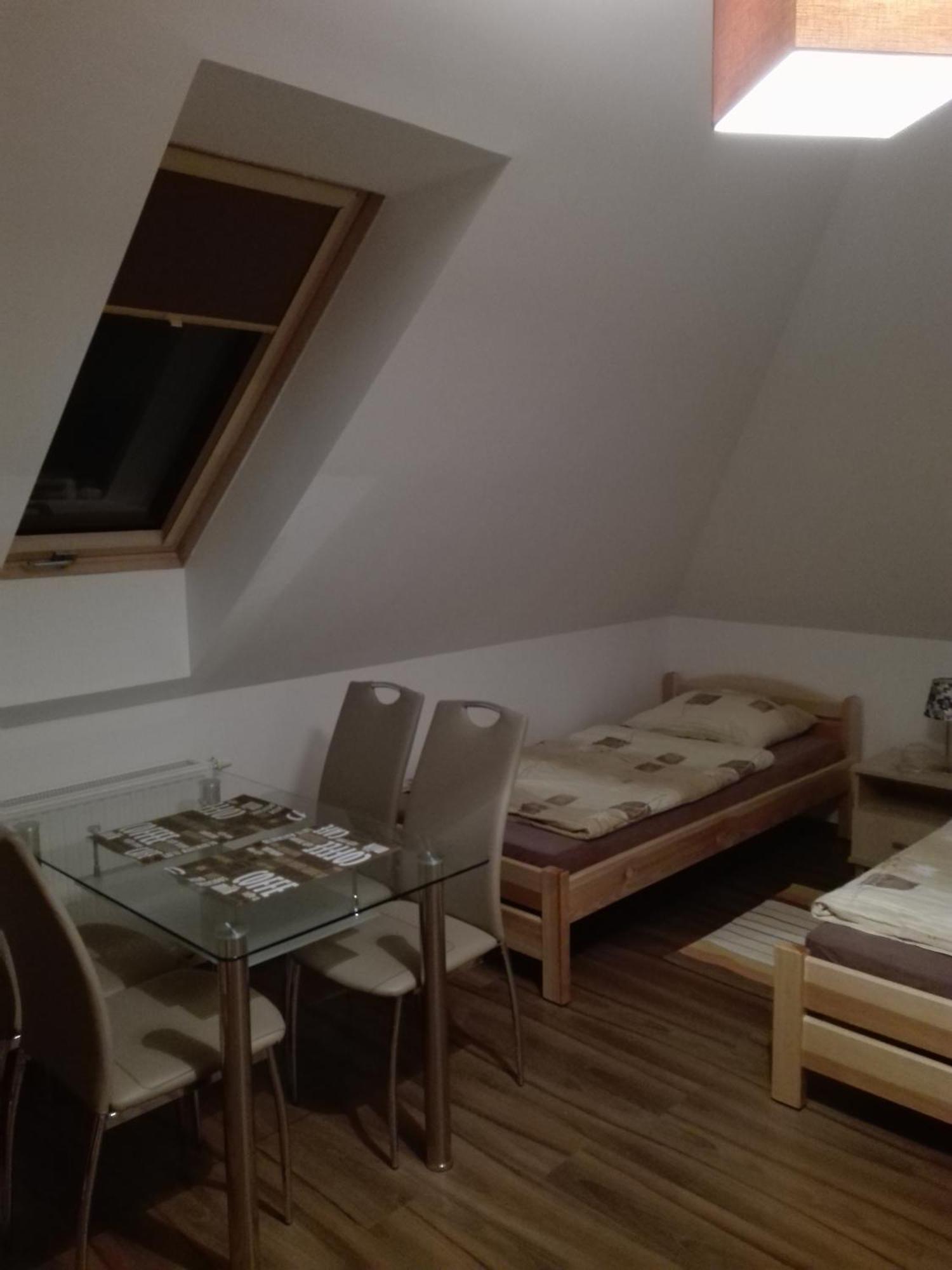 Villa Aurelia Pokoje Goscinne I Domki Letniskowe ملنك المظهر الخارجي الصورة